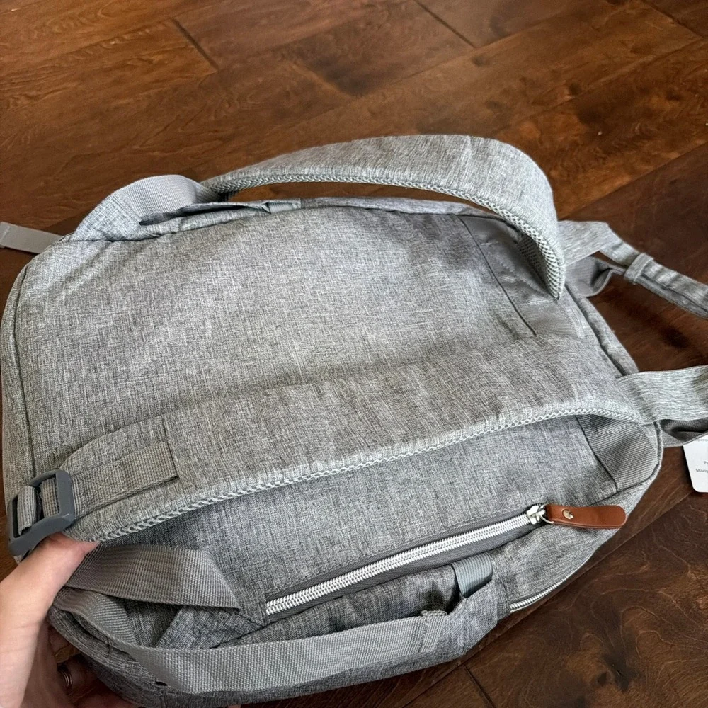 Trend Lab Deluxe Diaper Backpack‎ Grey 12 Pockets Insulated Wipe Pocket